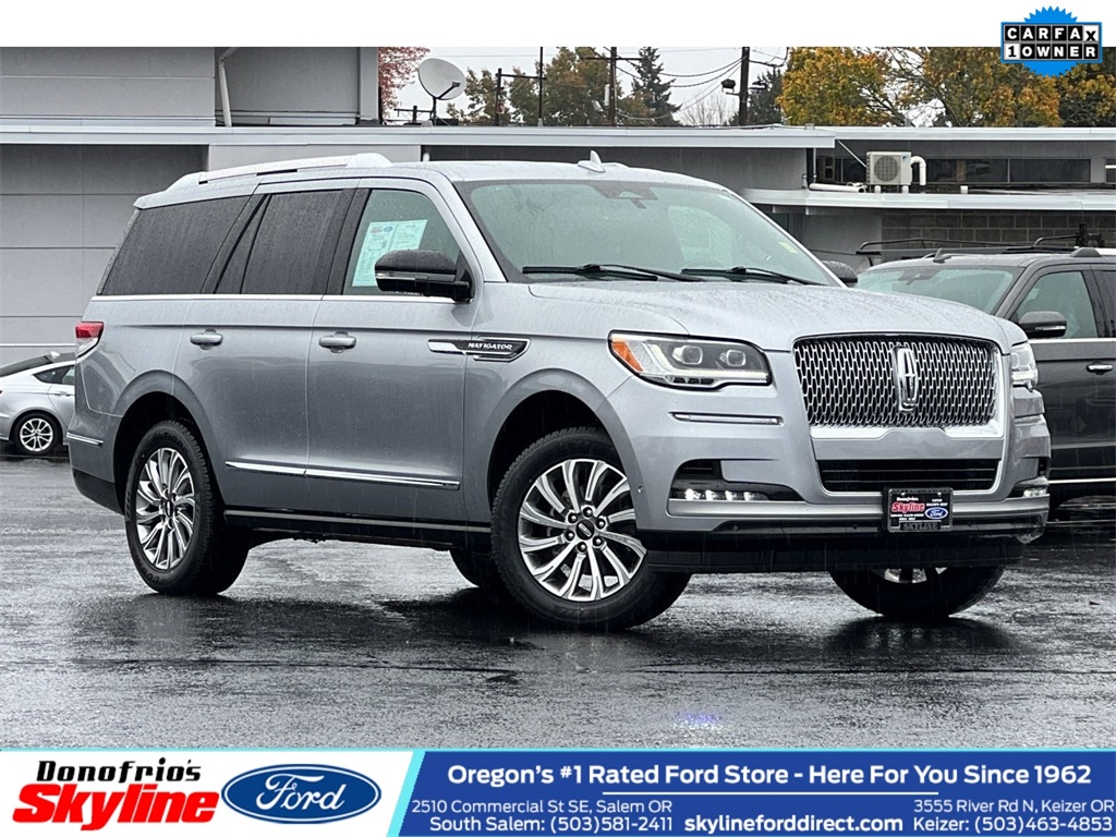 2023 Lincoln Navigator Standard