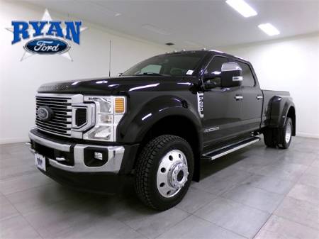 2022 Ford Super Duty F-450 DRW LARIAT