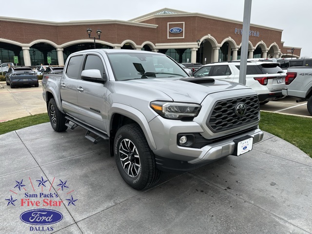 2020 Toyota Tacoma TRD Sport