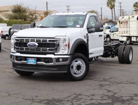 2025 Ford F-550SD XL