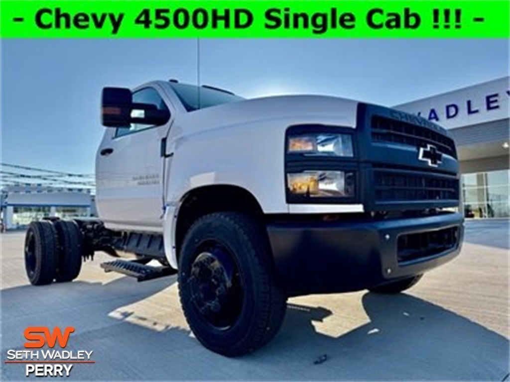 2023 Chevrolet Silverado 4500HD Work Truck