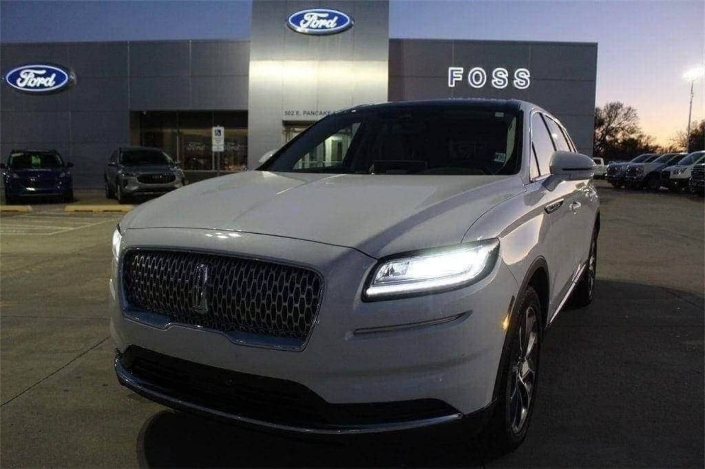 Used 2021 Lincoln Nautilus Reserve with VIN 2LMPJ8KP1MBL00512 for sale in Liberal, KS