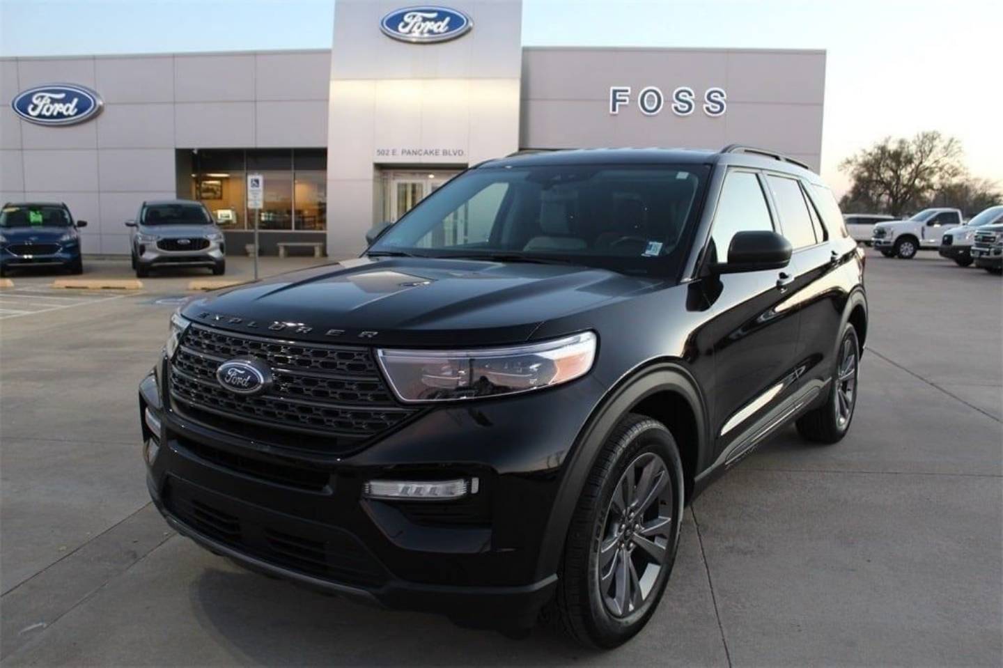 Used 2021 Ford Explorer XLT with VIN 1FMSK8DH0MGC12391 for sale in Liberal, KS