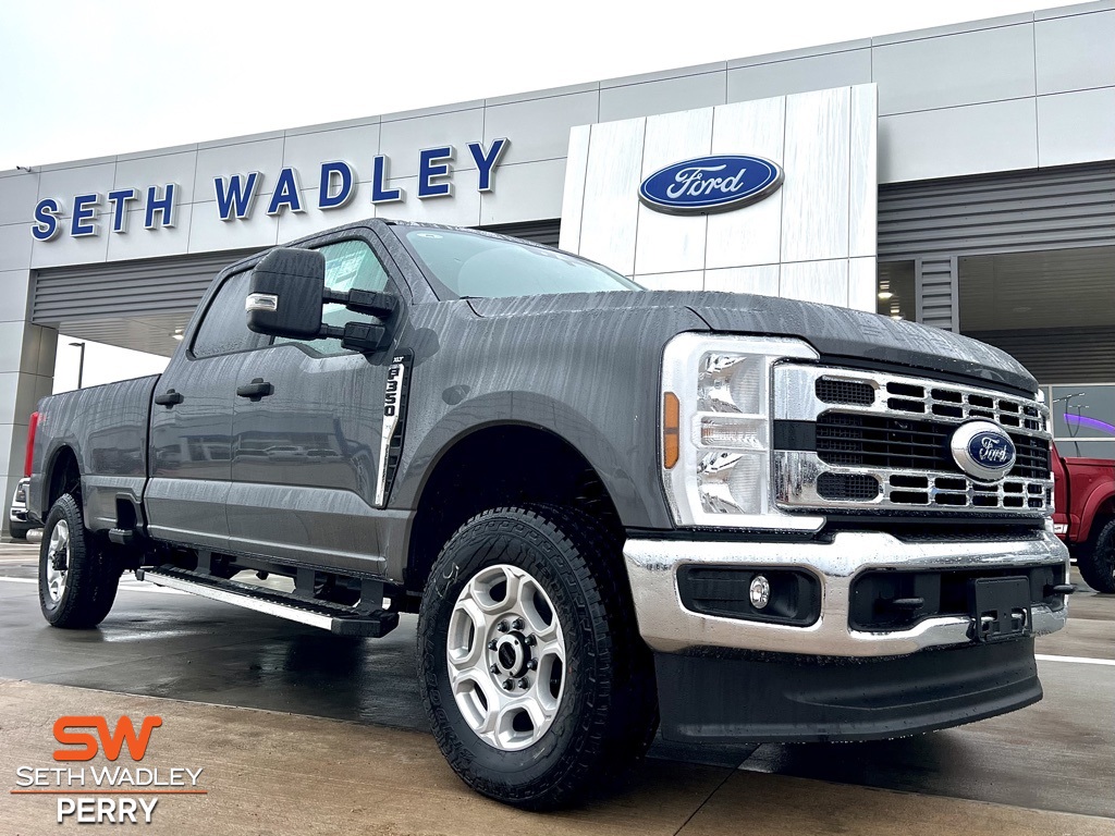 2025 Ford F-350SD XLT