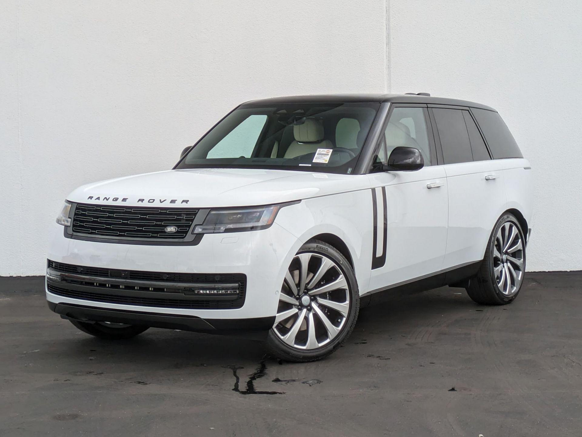 New 2025 Land Rover Range Rover P530 SE