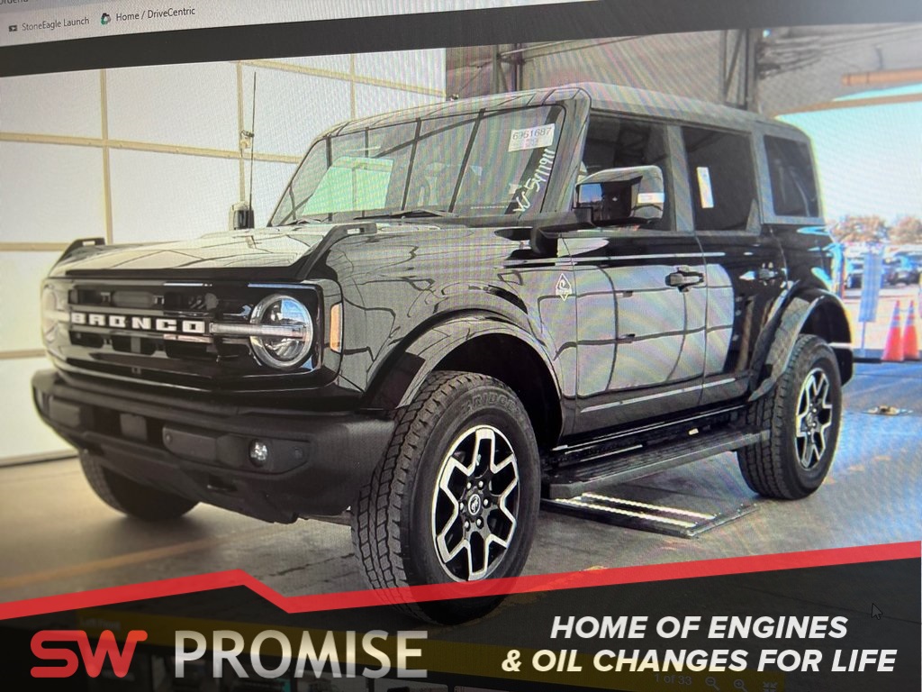 2023 Ford Bronco Outer Banks