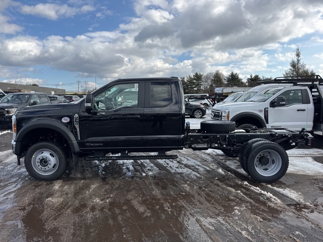 2024 Ford F-550SD XL