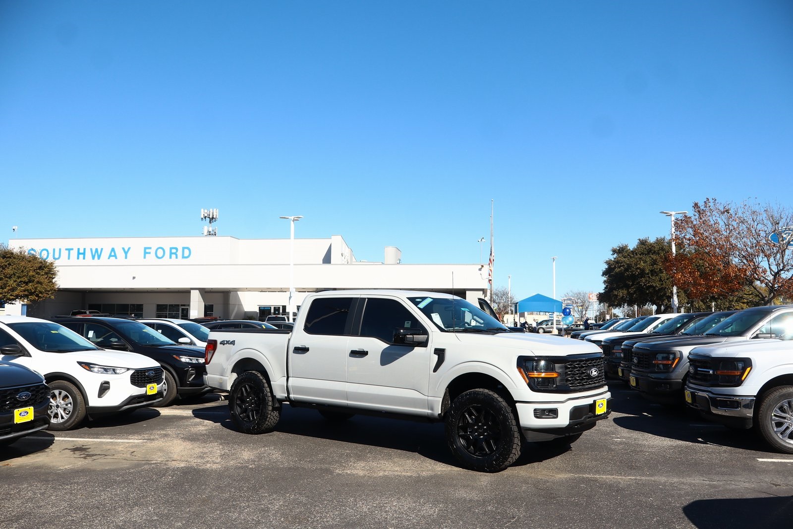 2024 Ford F-150 STX