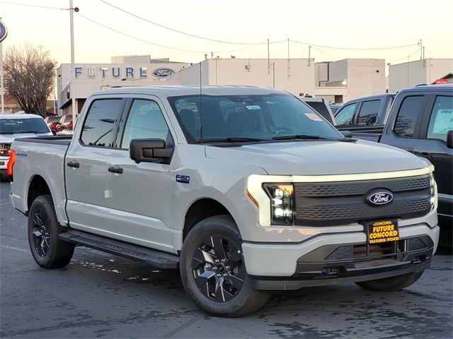 2024 Ford F-150 Lightning XLT