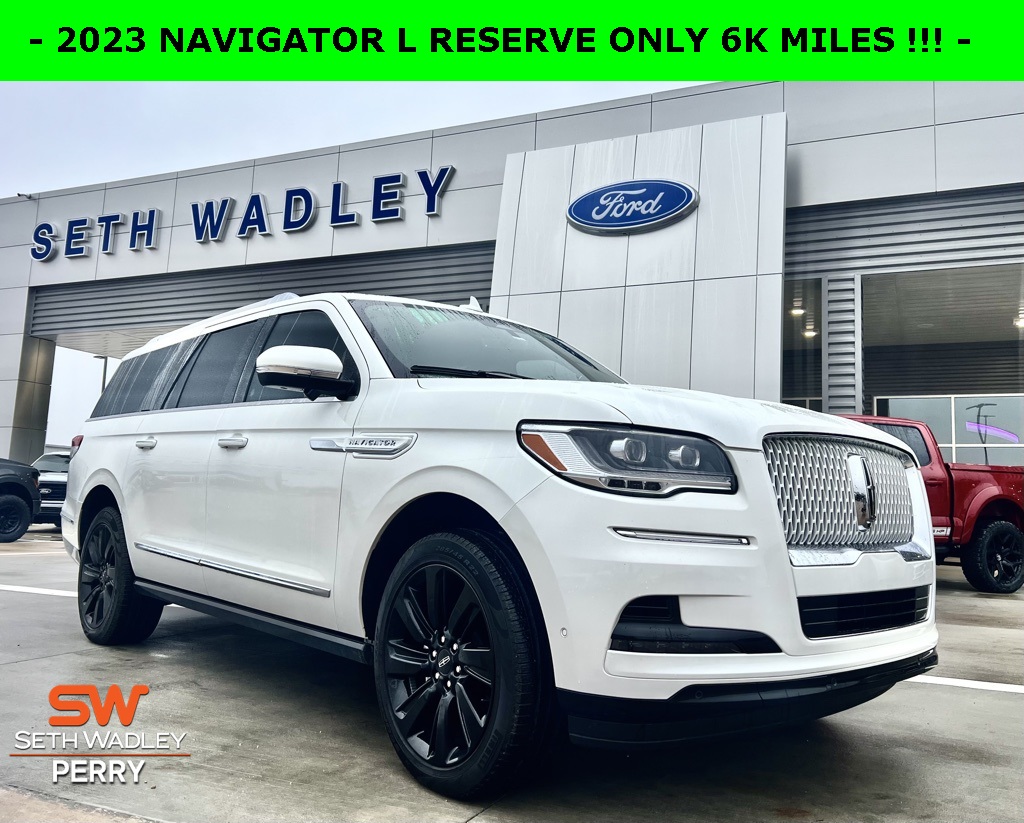 2023 Lincoln Navigator L Reserve