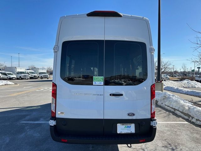 2023 Ford Transit Passenger XL photo 3