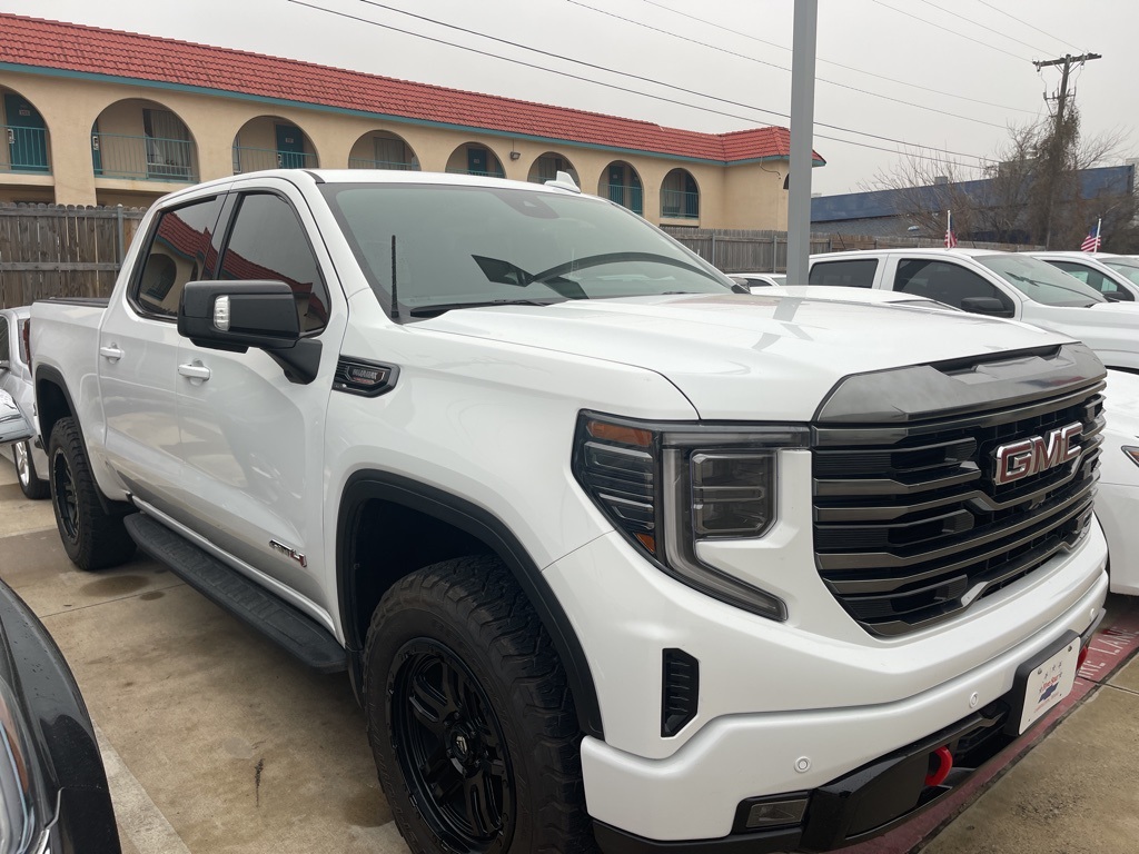 Used 2023 GMC Sierra 1500 AT4