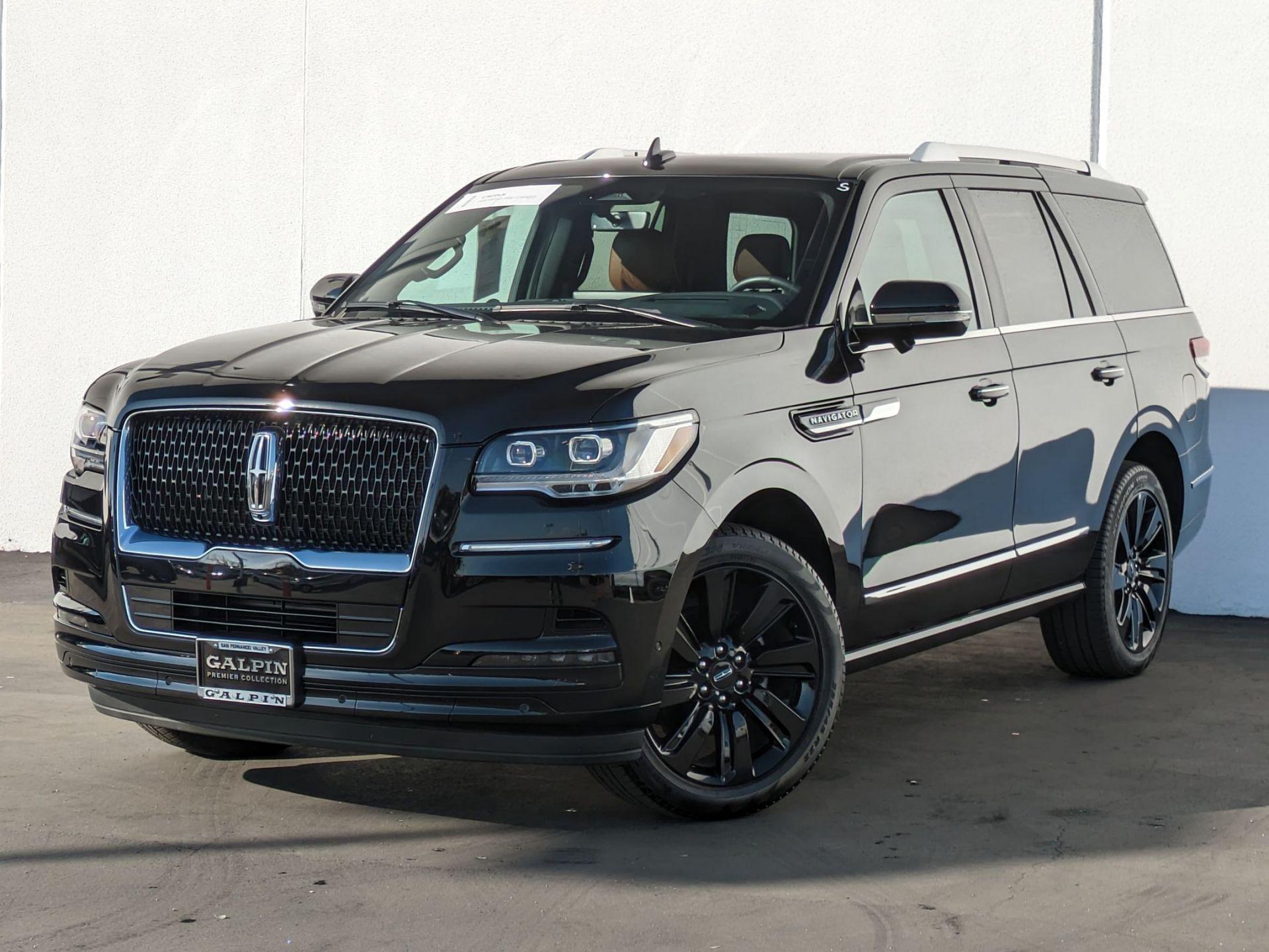 2024 Lincoln Navigator Reserve photo 2