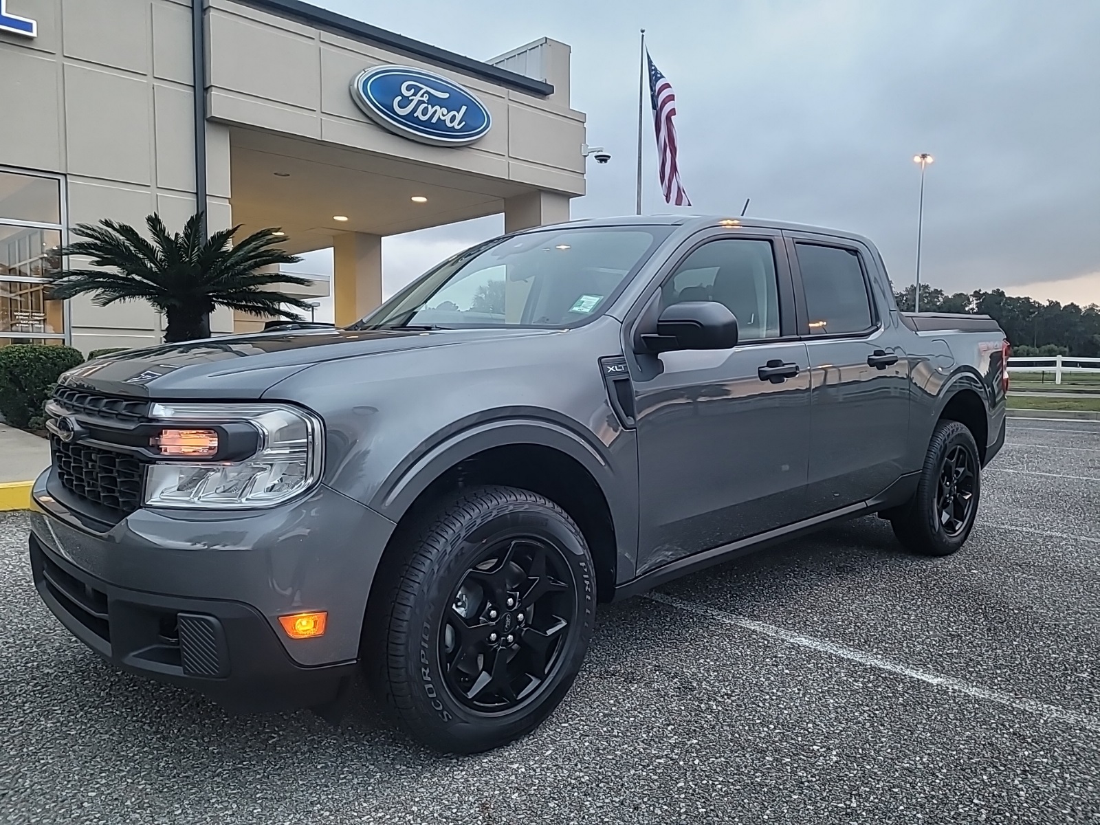 2024 Ford Maverick XLT