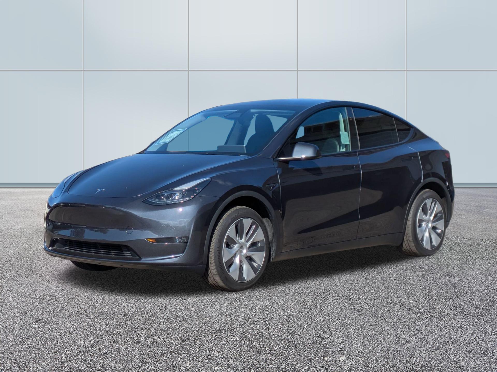 2024 Tesla Model Y Long Range Dual Motor ALL-Wheel Drive