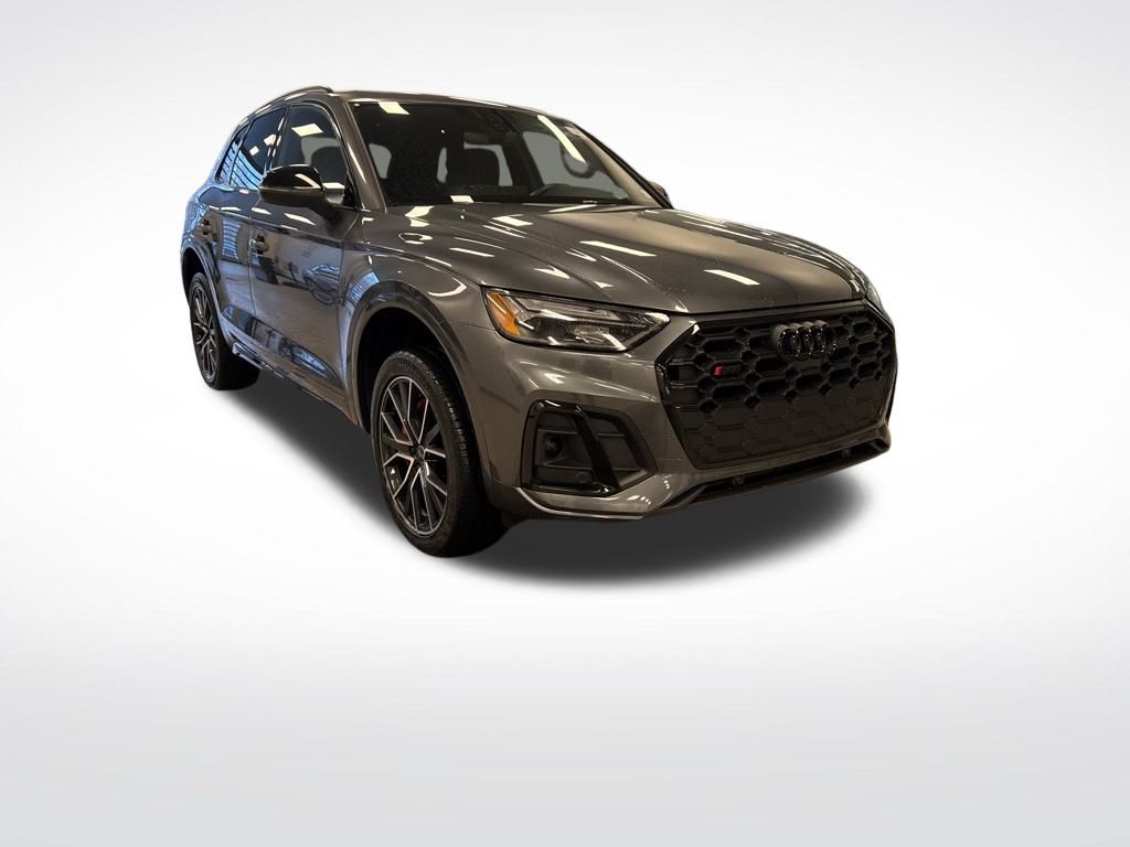 2023 Audi SQ5 Premium Plus