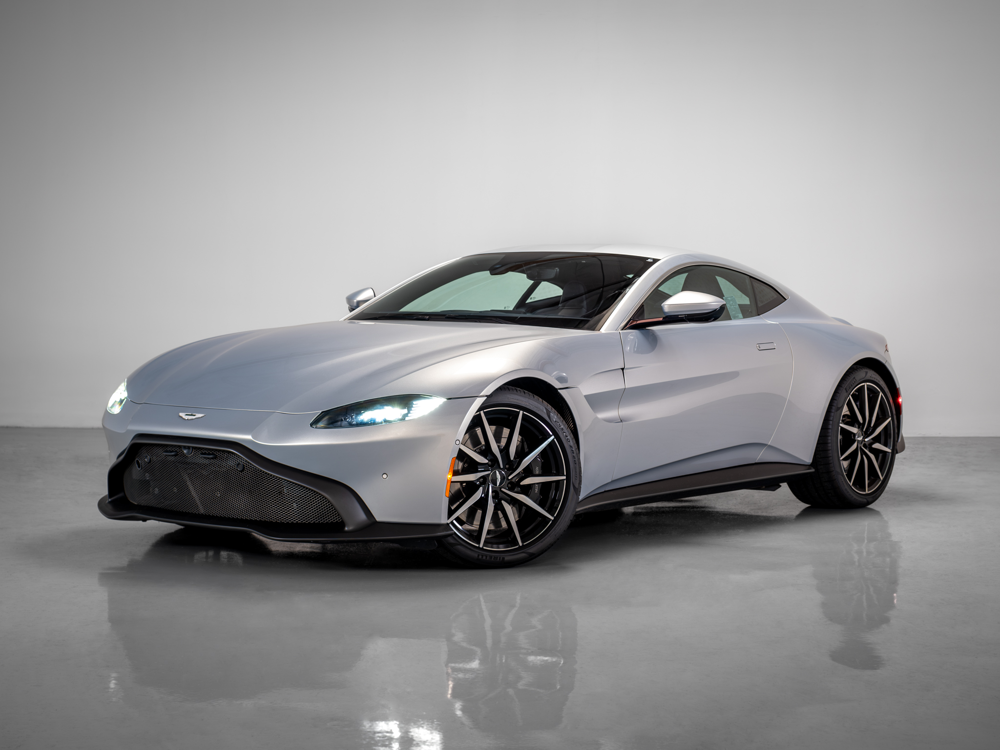 Used 2020 Aston Martin Vantage Base