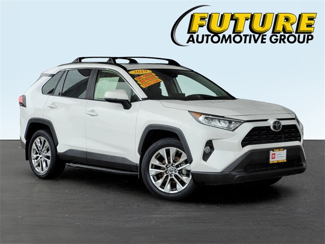 2019 Toyota RAV4 XLE Premium