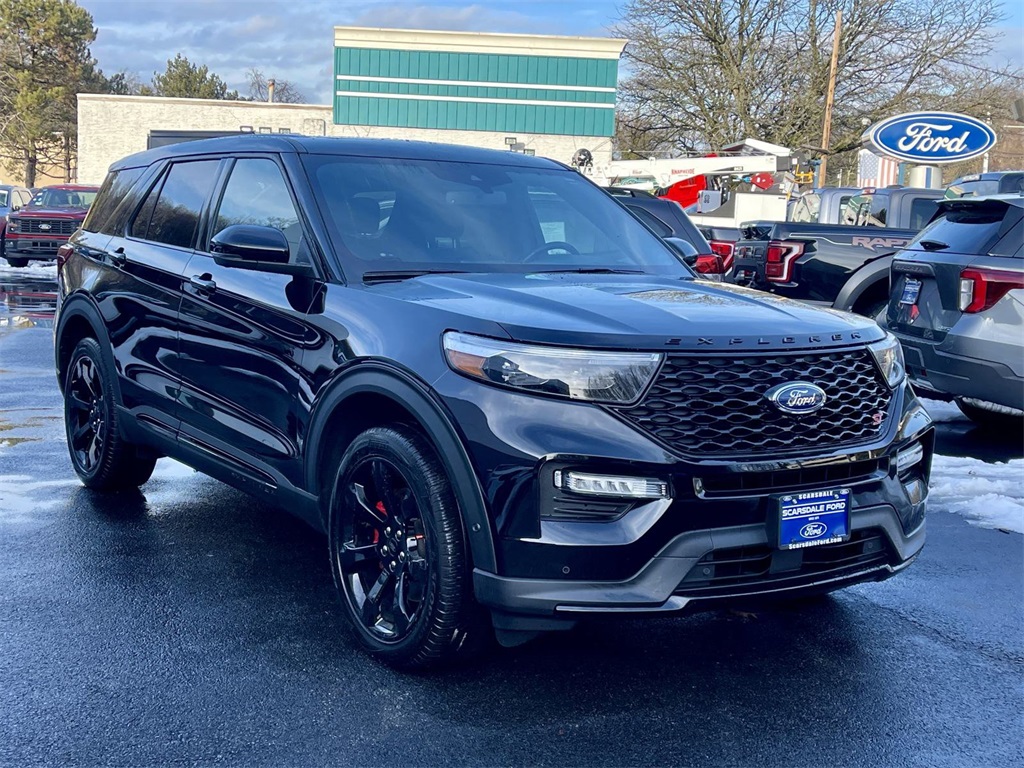 2022 Ford Explorer ST