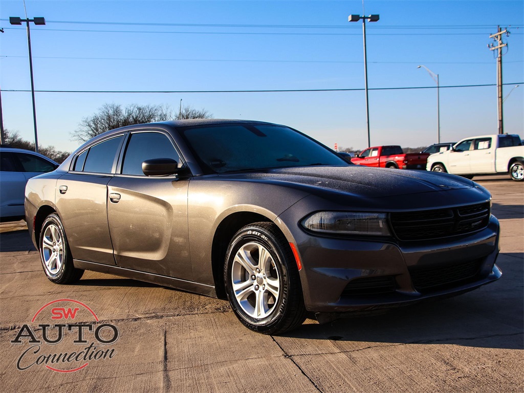 2022 Dodge Charger V6