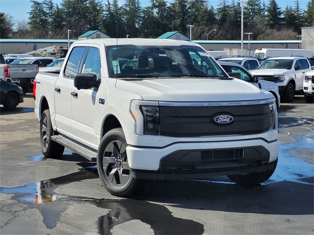 2024 Ford F-150 Lightning XLT