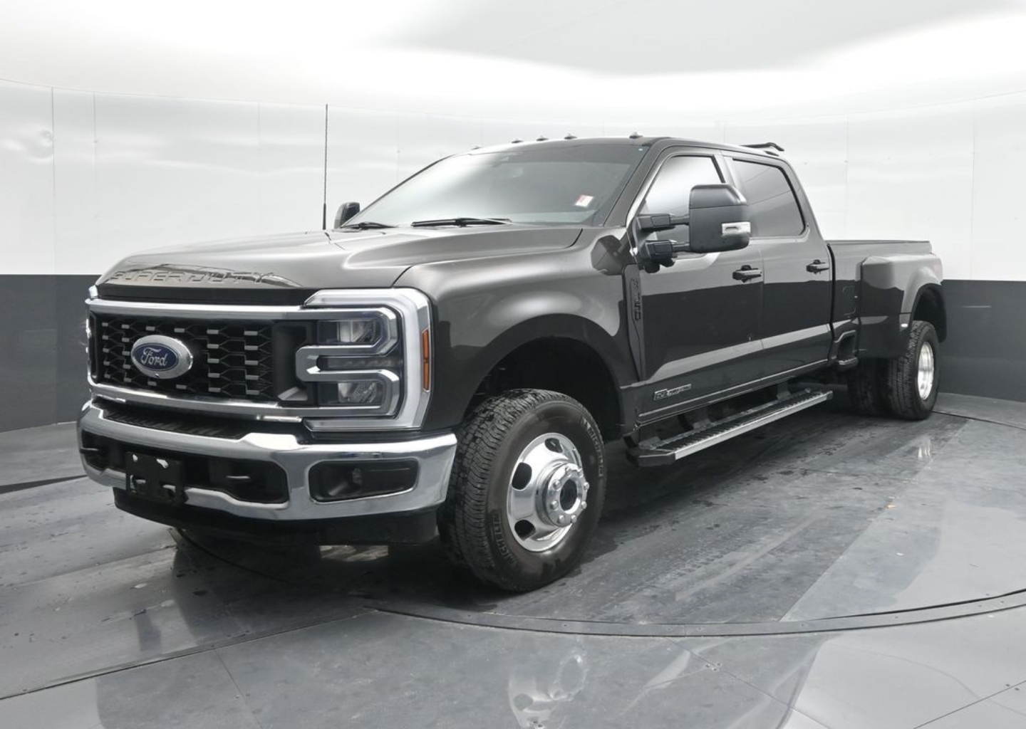 Certified 2024 Ford F-350 Super Duty Lariat with VIN 1FT8W3DT6REC00467 for sale in Houston, TX