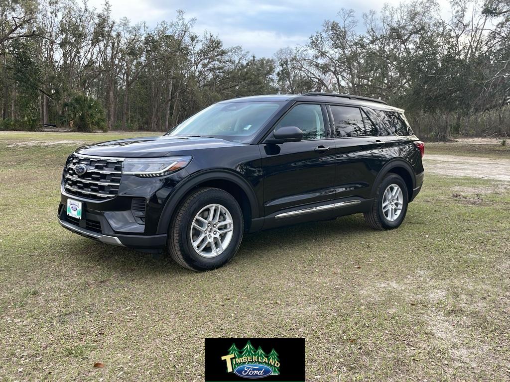 2025 Ford Explorer Active RWD