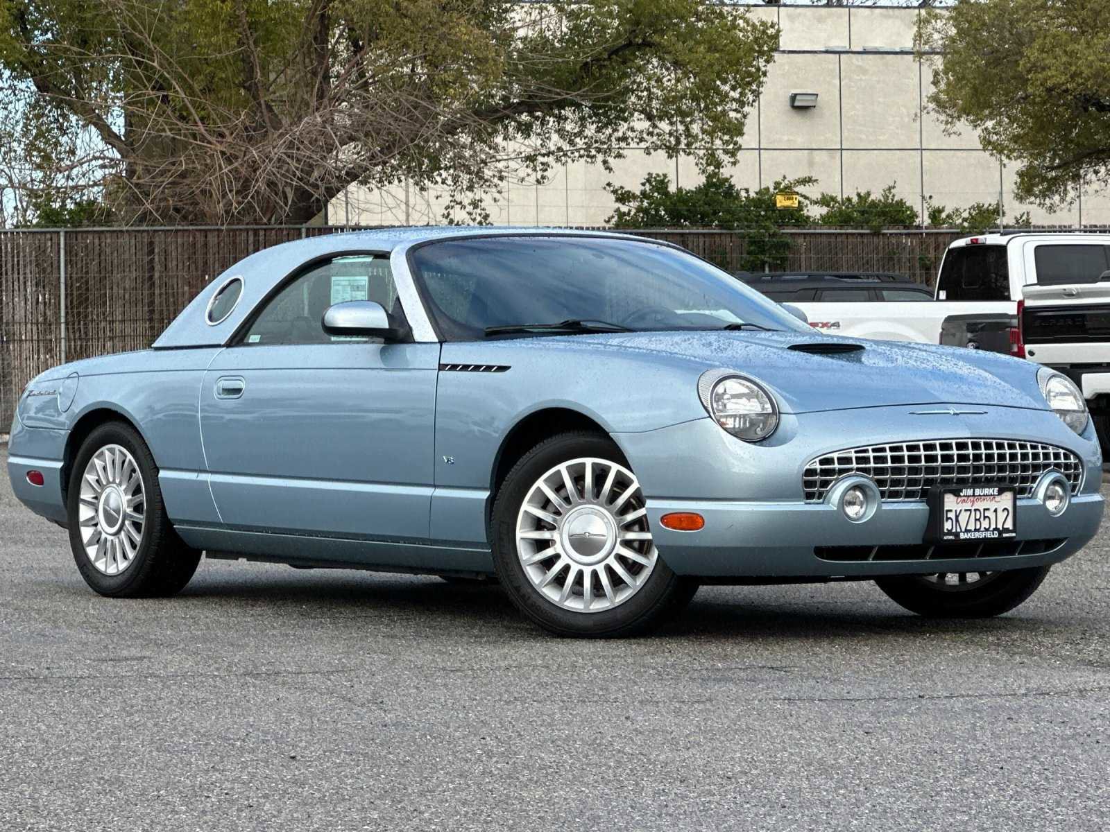 2004 Ford Thunderbird