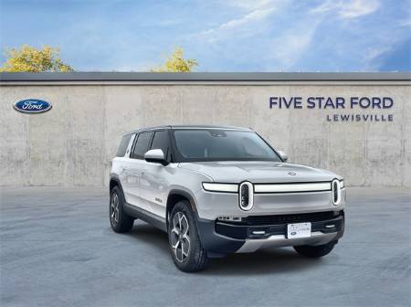 2023 Rivian R1s Adventure