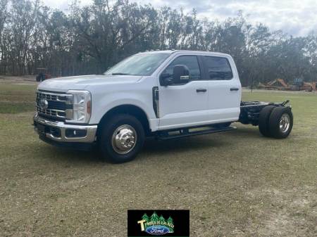 2024 Ford F-350 XL 4X2 CREW Cab AND CHASSIS 179