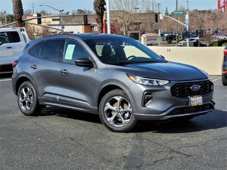 2024 Ford Escape Hybrid ST-Line