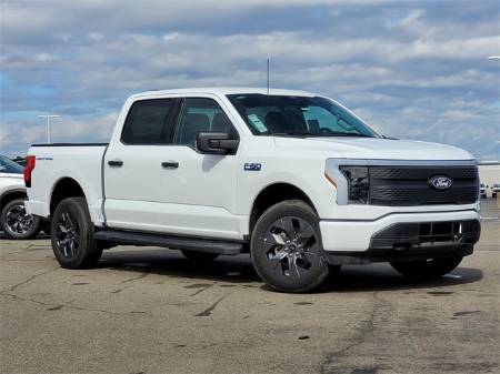 2024 Ford F-150 Lightning XLT