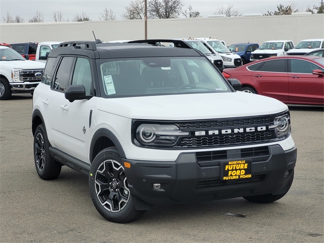 New 2025 Ford Bronco Sport Outer Banks