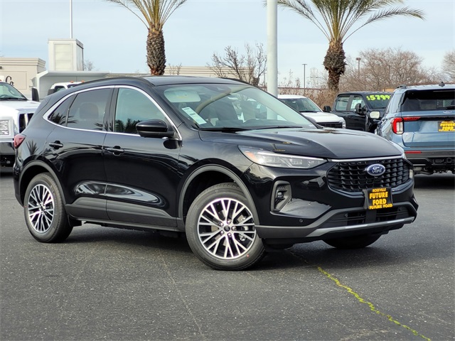 2025 Ford Escape Plug-In Hybrid Base