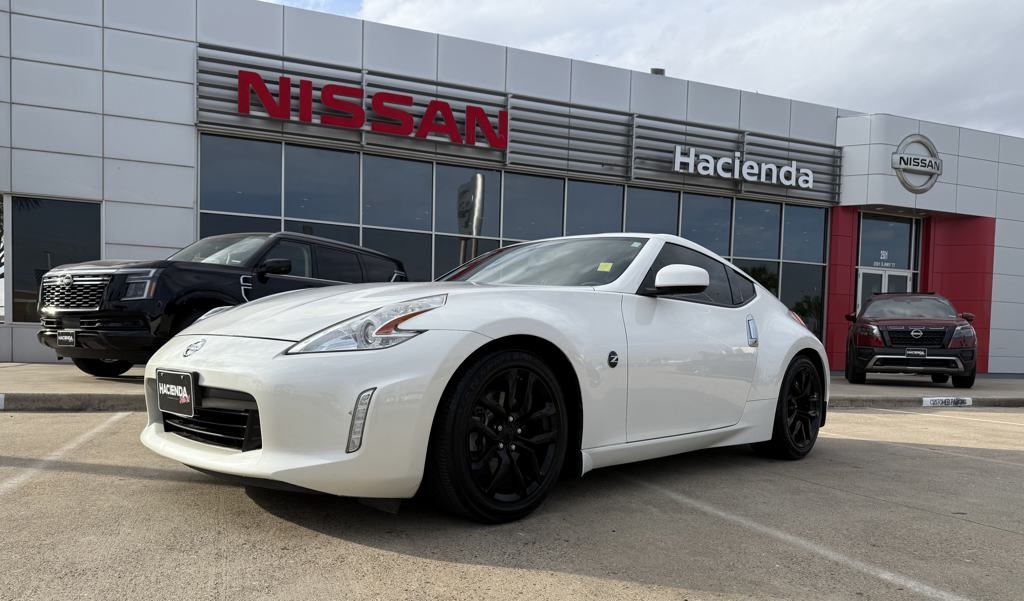 2016 Nissan 370Z Touring