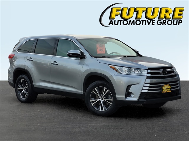 Used 2019 Toyota Highlander LE