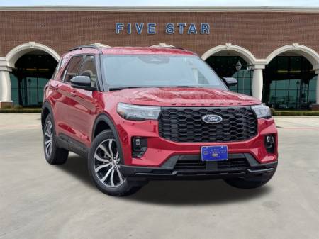 2025 Ford Explorer ST-Line