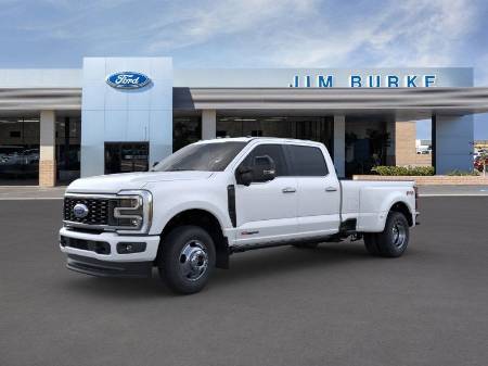 2025 Ford Super Duty F-350 DRW Platinum