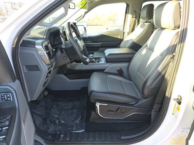 2024 Ford F-150 Lariat photo 4