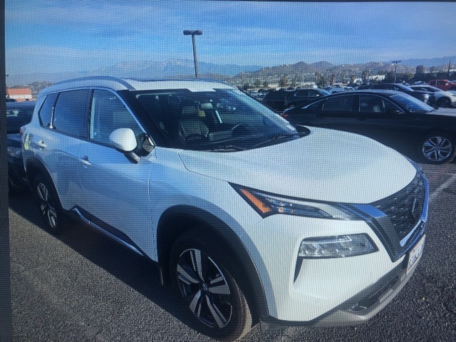 2021 Nissan Rogue SL