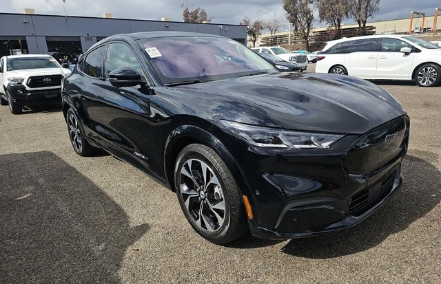 2021 Ford Mustang Mach-E Premium