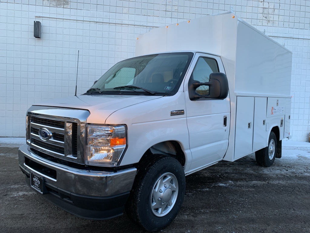 2025 Ford E-350SD Base