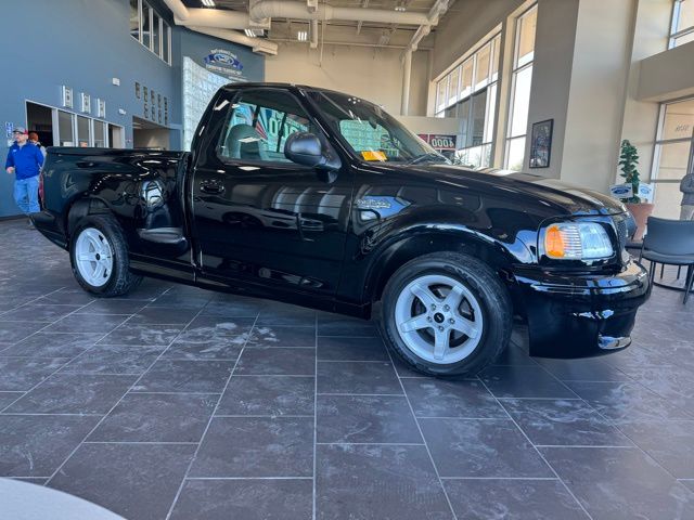 Used 1999 Ford F-150 LARIAT with VIN 2FTZF0733XCA84484 for sale in Kansas City