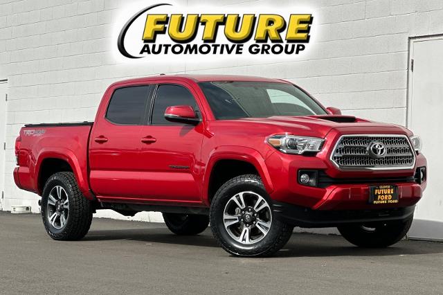 2017 Toyota Tacoma TRD Sport