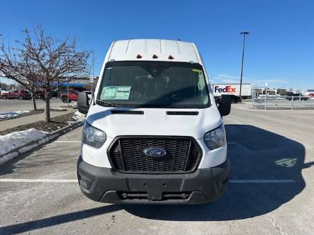 2023 Ford Transit Passenger Wagon XL