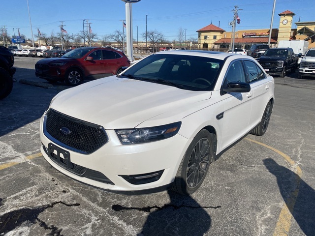 2018 Ford Taurus SHO