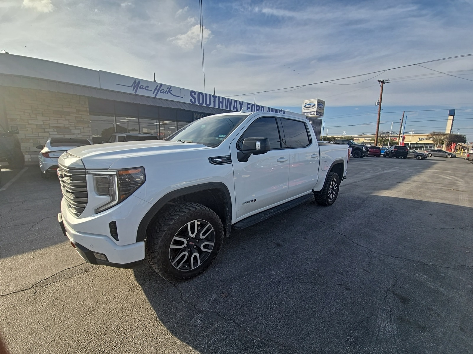 2024 GMC Sierra 1500 AT4