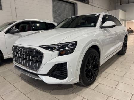 2024 Audi Q8 55 Prestige