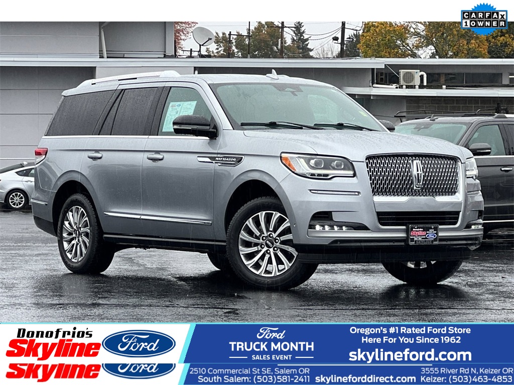 2023 Lincoln Navigator Standard