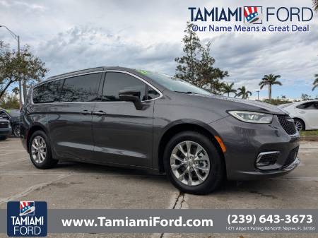 2021 Chrysler Pacifica Touring L